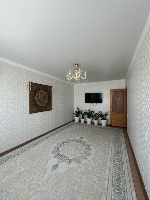 Продам 3 ком.кв 11 мкр 43 дом