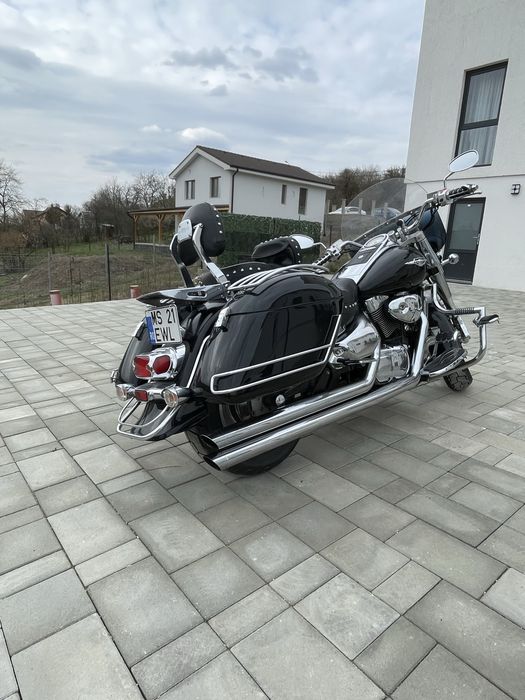 Suzuki Boulevard C90 (1500cc)