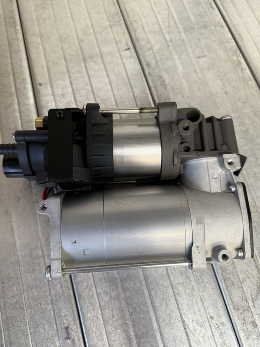 Compresor perne aer bmw seria7 g11 g12 g30 audi a7 c8 a8 d4 a6 c8 nou