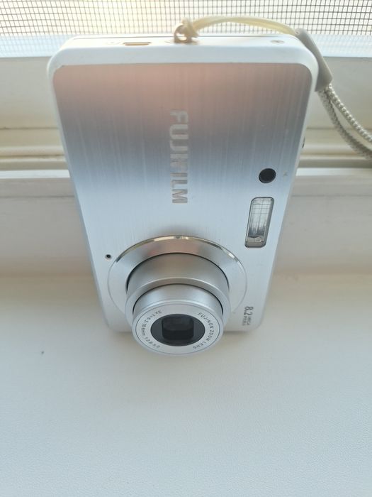 Fujifilm FinePix J10