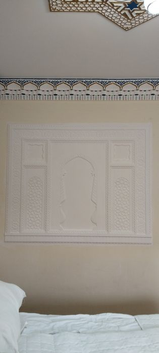 Малярка, курилиш ишлари келишилган холда киламан, усталарга шерик