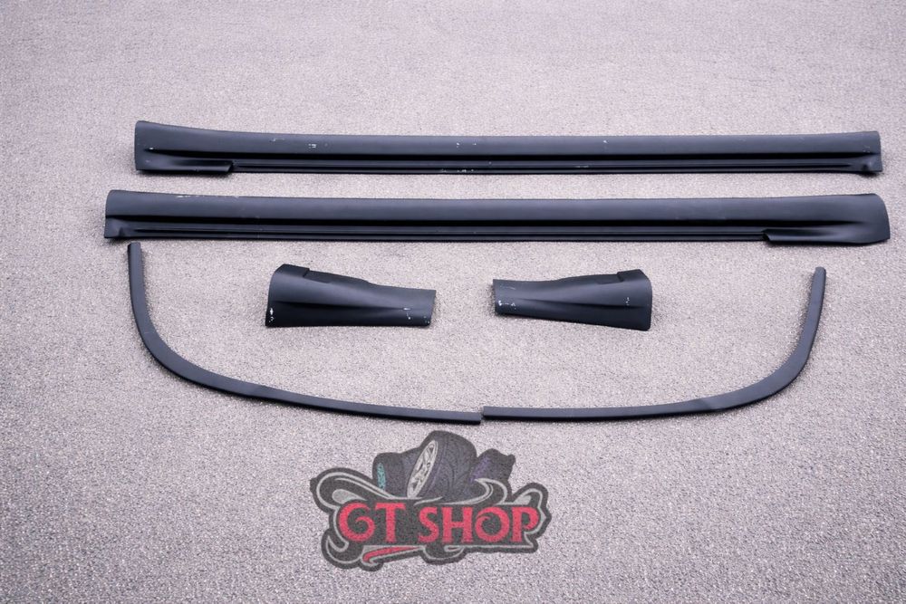 Накладки на марк 2 90 тоурер v