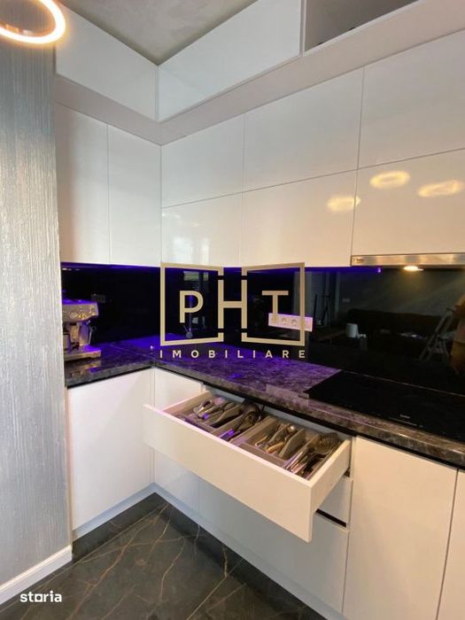 Apartament de vanzare cu 3 camere, 60 mp, zona BMW!