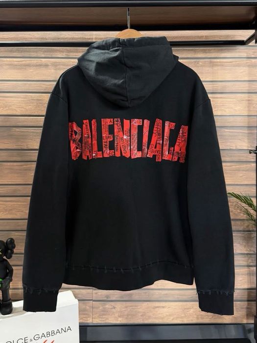 Суитчер Balenciaga
