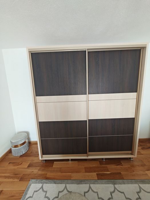 Dulap nou, cumpărat de la Oscamob!