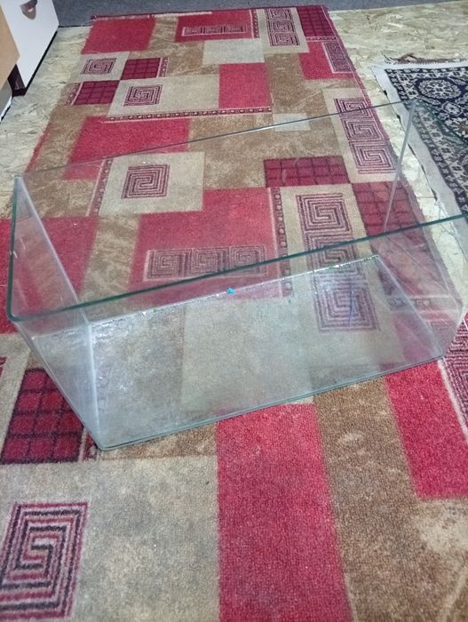 Срочно продам аквариум