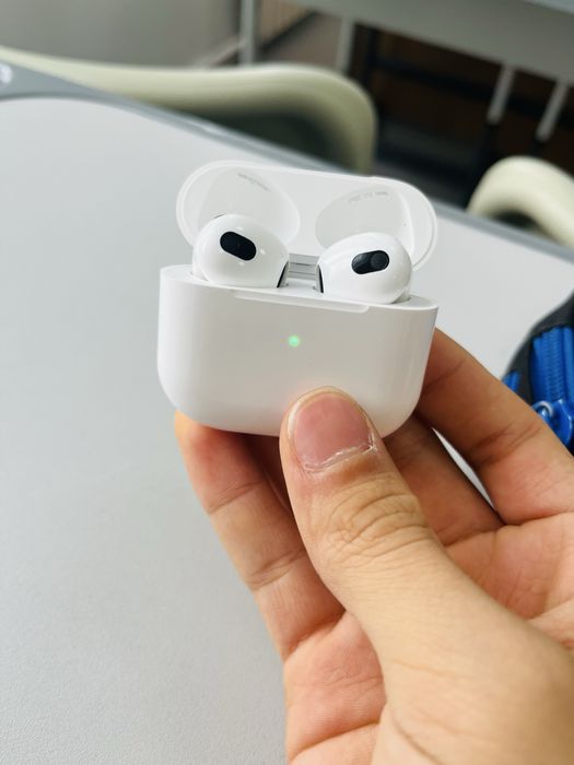 Airpods 3 продаю