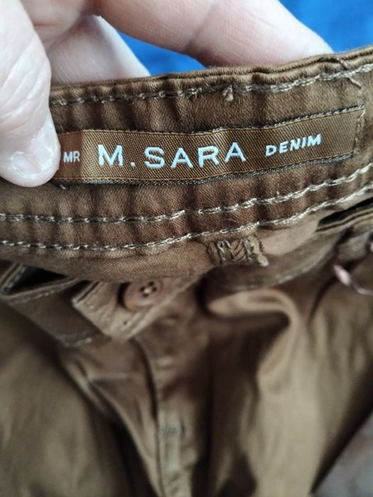 Pantaloni denim slim