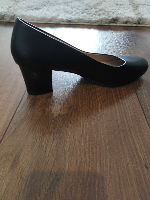 Дамски обувки Tendenz