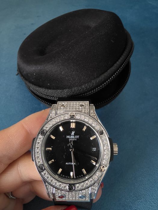 Vand ceas Hublot