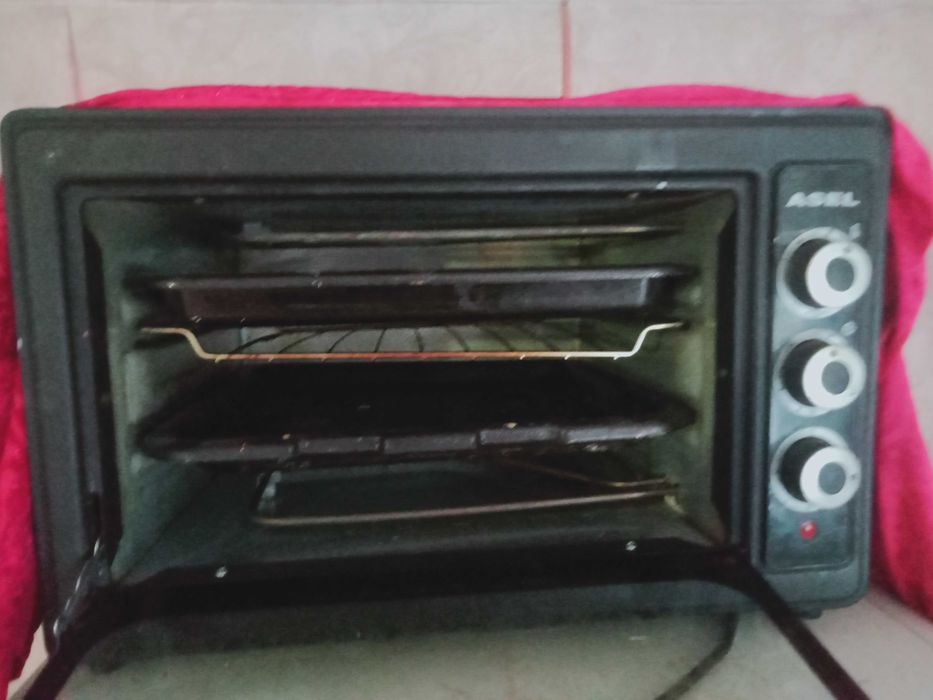 Продам печку духовку