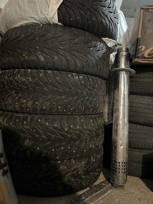 275/60/20Yokohama  шины зимние бу в хоршом состоянии комплект