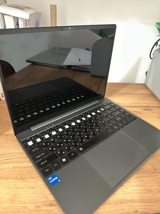 Продается ноутбук ACER e-10