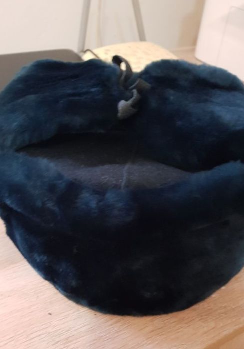 Тёплая шапка-ушанка