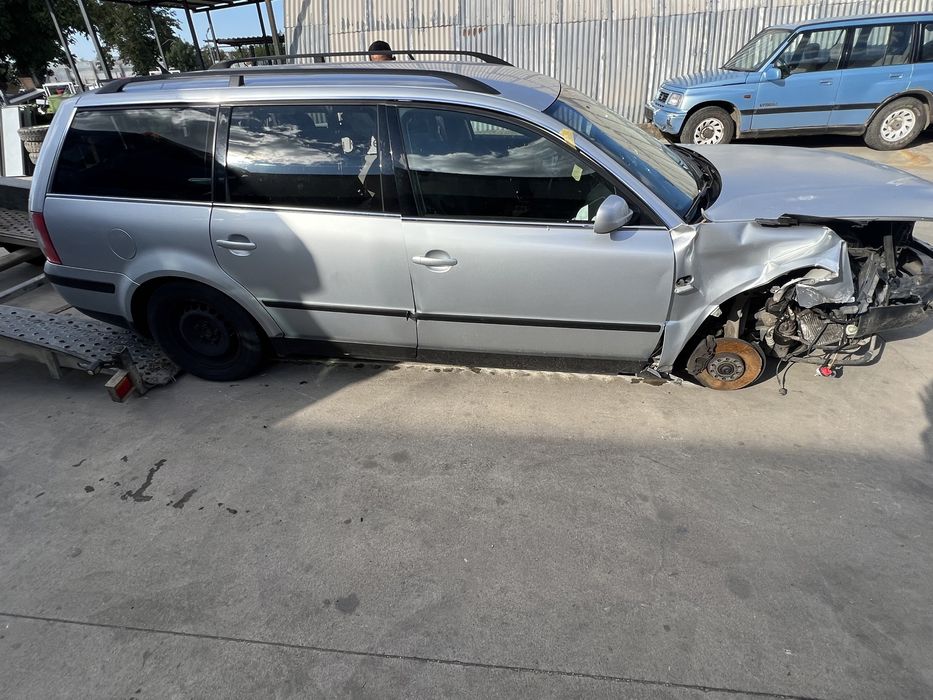 Volkswagen Passat 1.9 TDI 131 ПЕРФЕКТЕН МОТОР И СКОРОСТИ