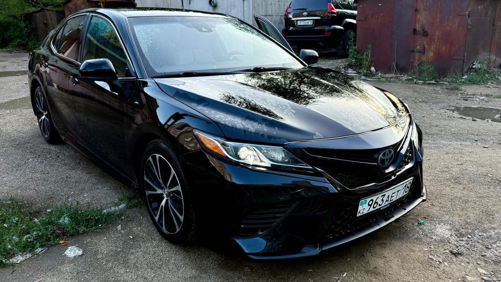 Toyota Camry 70 2020 года