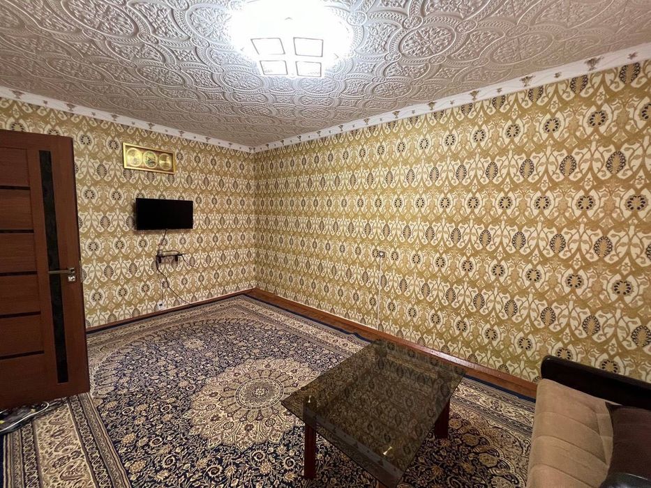 Сдается 3х комнатная квартира 
С обстановкой в горде Алмалыке