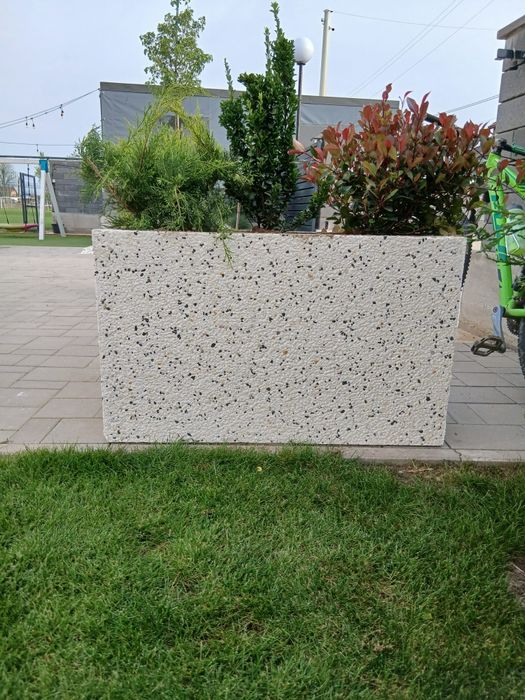 Jadiniere, ghiveci mozaic spălat