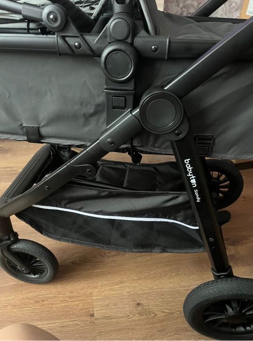 Продам коляску в отличном состоянии