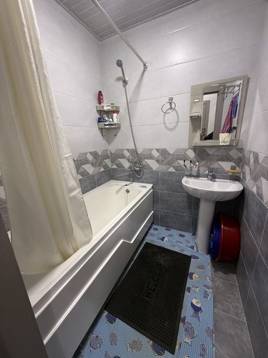 Продаётся квартира в новостройке.