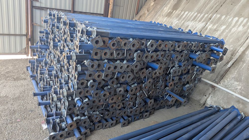 Продам новые Телескопические стойки для опалубки 500 шт.
