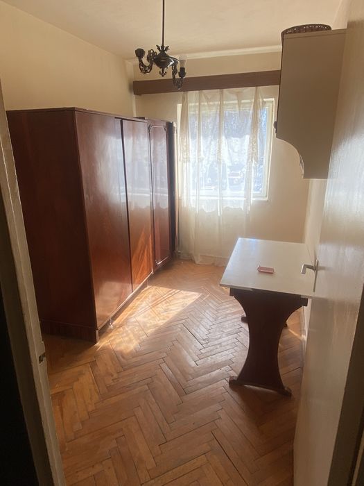 Apartament de vanzare.