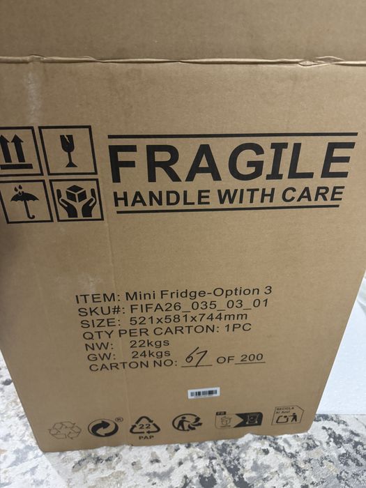 Мини-холодильник Coca-Cola SC68