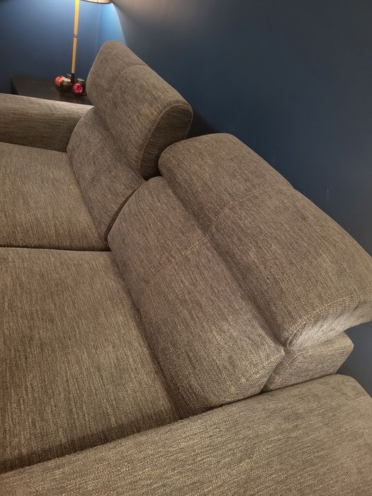 Диван с механизъм