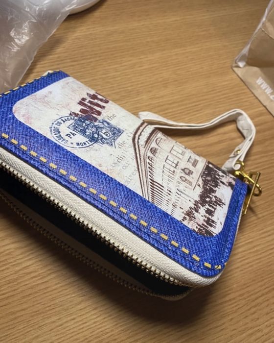 Portofel nou, nefolosit