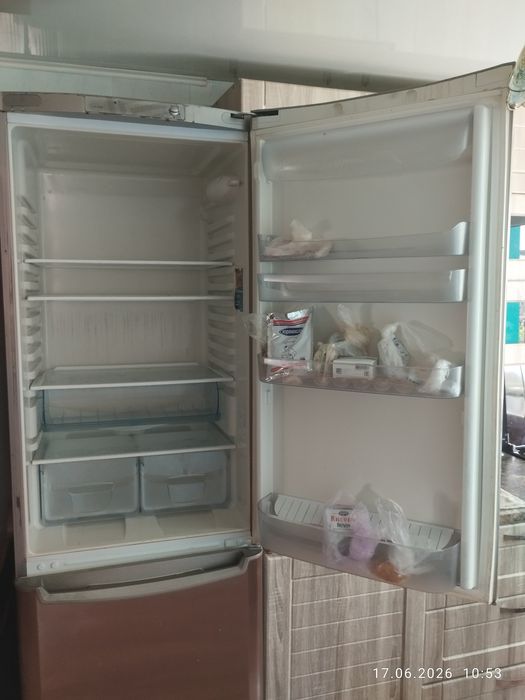Холодильник  Индезит