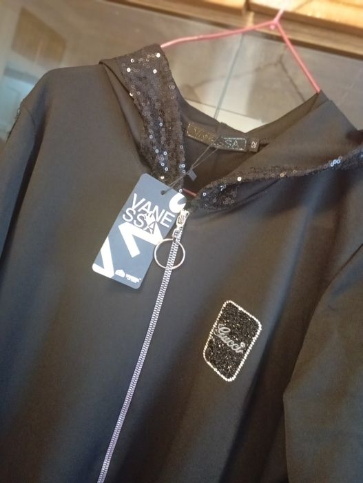 Продаётся женская одежда