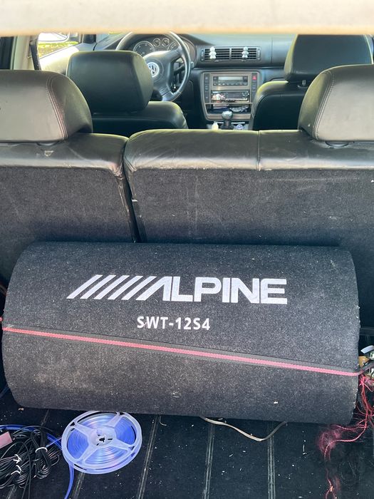 Tub de bas pentru mașină