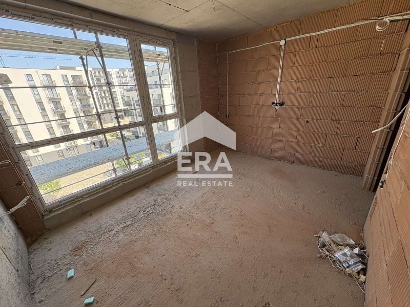 Продава се Двустаен апартамент в Варна, Възраждане 2 - 62 кв.м за 2000 €/кв.м - Снимка #7