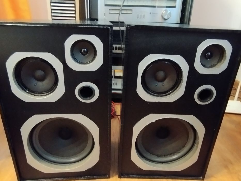 Boxe Yamaha, Heco, Medion, Lenco, si sateliti Infinity, Magnat, Sony