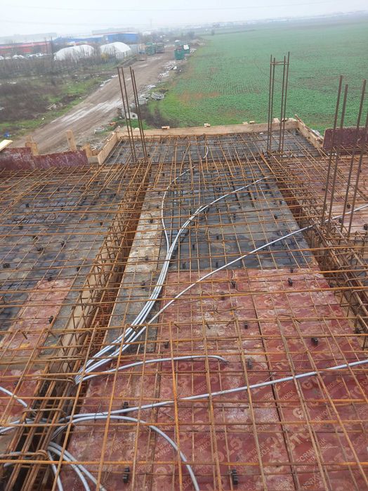 Executam  lucrări  in constructi