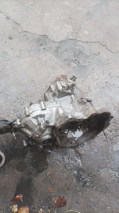 Тико 5 талик каробка сотилади яхши холатда