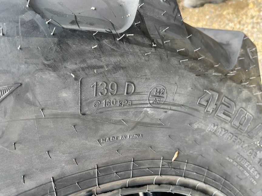 Cauciucuri radiale 420/85R28 noi pentru tractor fata marca CEAT