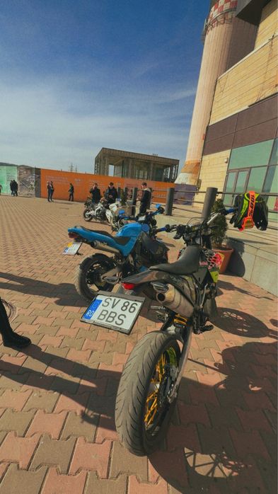 Ktm 530 exc-r super moto