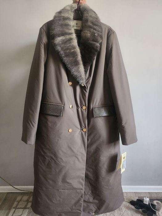 Продам куртка плащ пальто