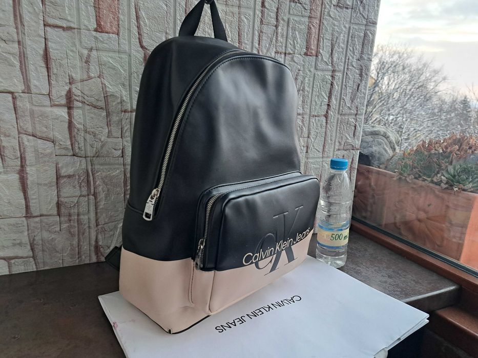 дамска ,мъжка раница,чанта Calvin Klein
