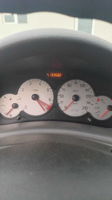 Peugeot 206 benzina