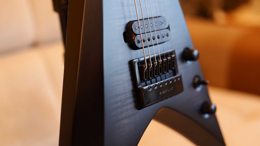 Solar V1.7FBB - Flame Black Burst Matte - като нова