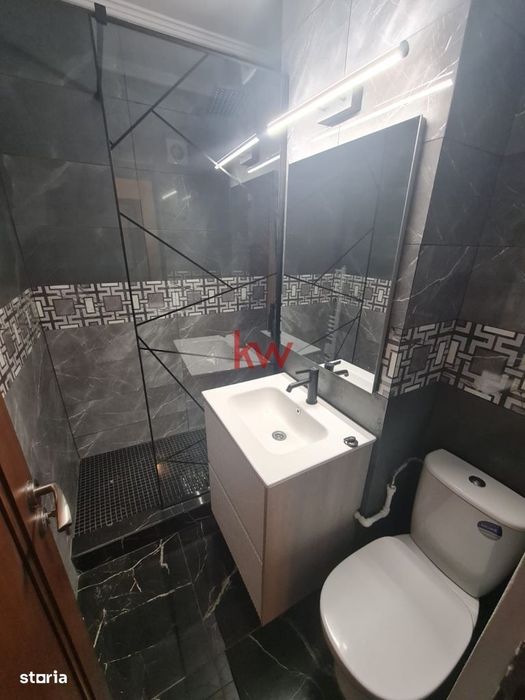 Apartament proaspat renovat, la prima inchiriere, totul nou, langa Hal