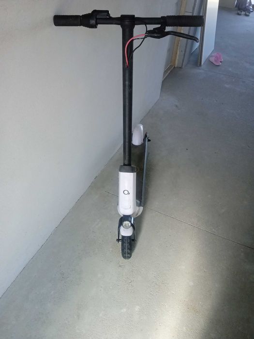 Trotineta electrica,trambulina, și bicicleta de vanzare