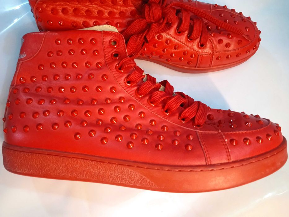 Распродажа кросовки кеды