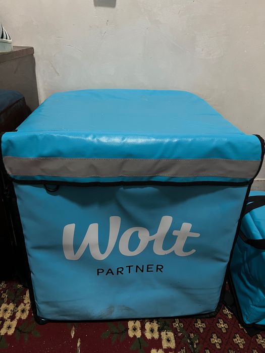 Термосумки для курьеров Wolt