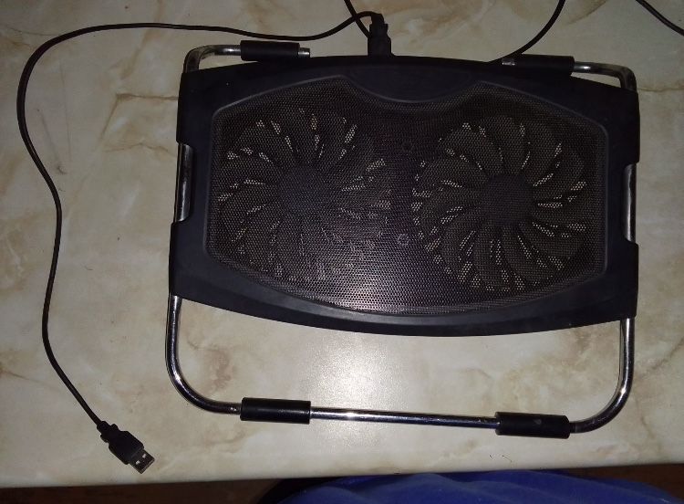 продам ноут бук