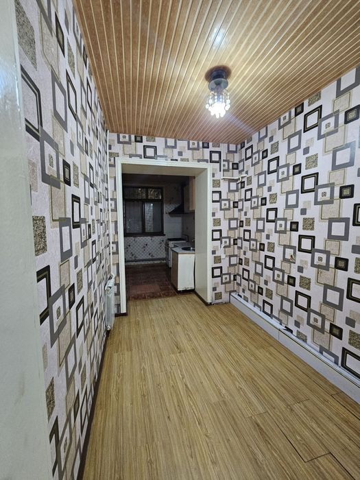 Kvartira sotiladi shayxontoxur rayon beltepada 1^2/1/4/  48m2