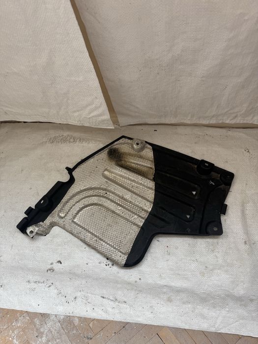 Капак капачка за шаси задна лява БМВ BMW X5 G05 X6 G06