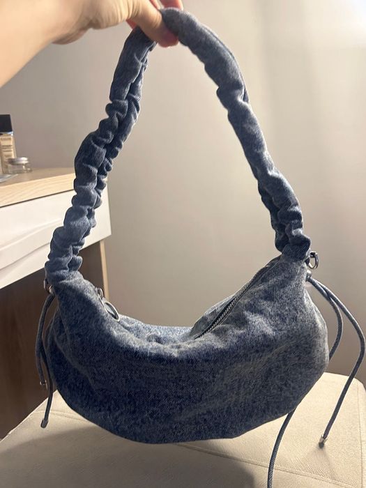 Сумка Charles Keith